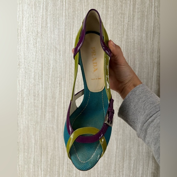 Prada Women's Teal and Purple Canvas Color Block Heels. 
Women’s size 7.5 - Picture 9 of 11